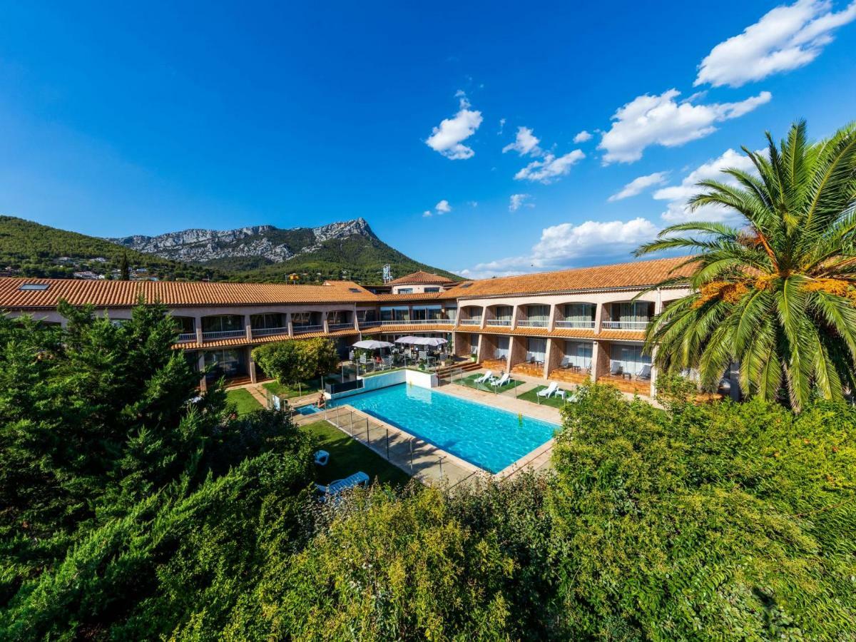 Noemys Toulon La Valette - Hotel Restaurant Avec Piscine Luaran gambar