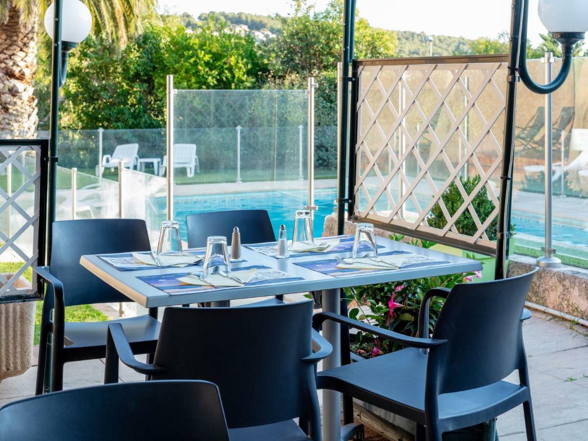 Noemys Toulon La Valette - Hotel Restaurant Avec Piscine Luaran gambar